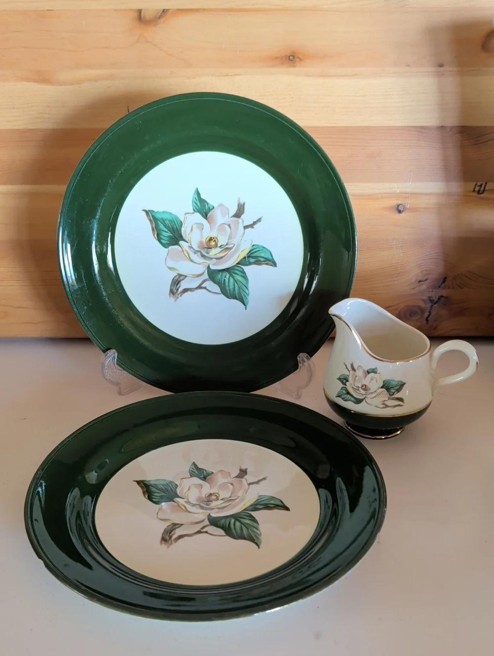 3 pcs. Green Magnolia Dinner Plate and Creamer Set - Floral Ceramic Dinnerware